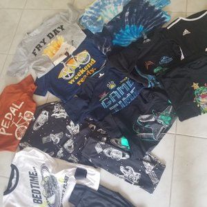 Bundle - Boys graphic T-shirts and PJ set - ***Various sizes